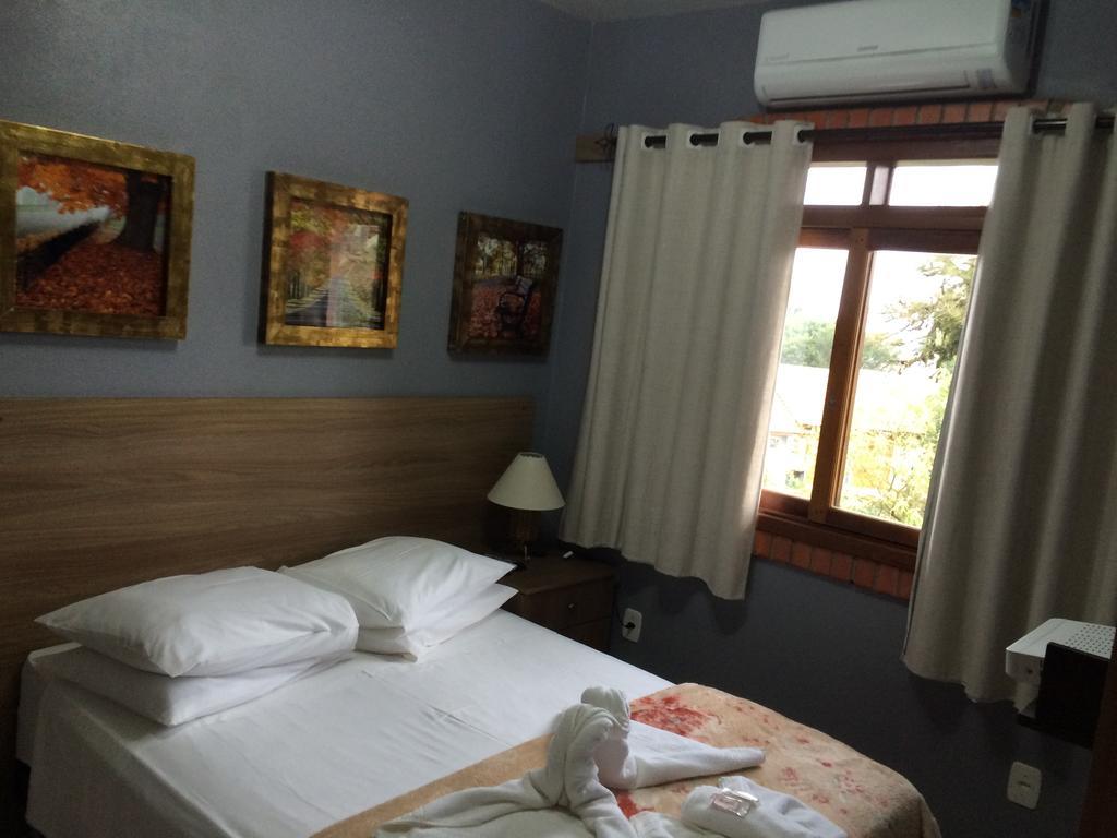 Appartamento Residencial Quatro Estacoes Canela Esterno foto
